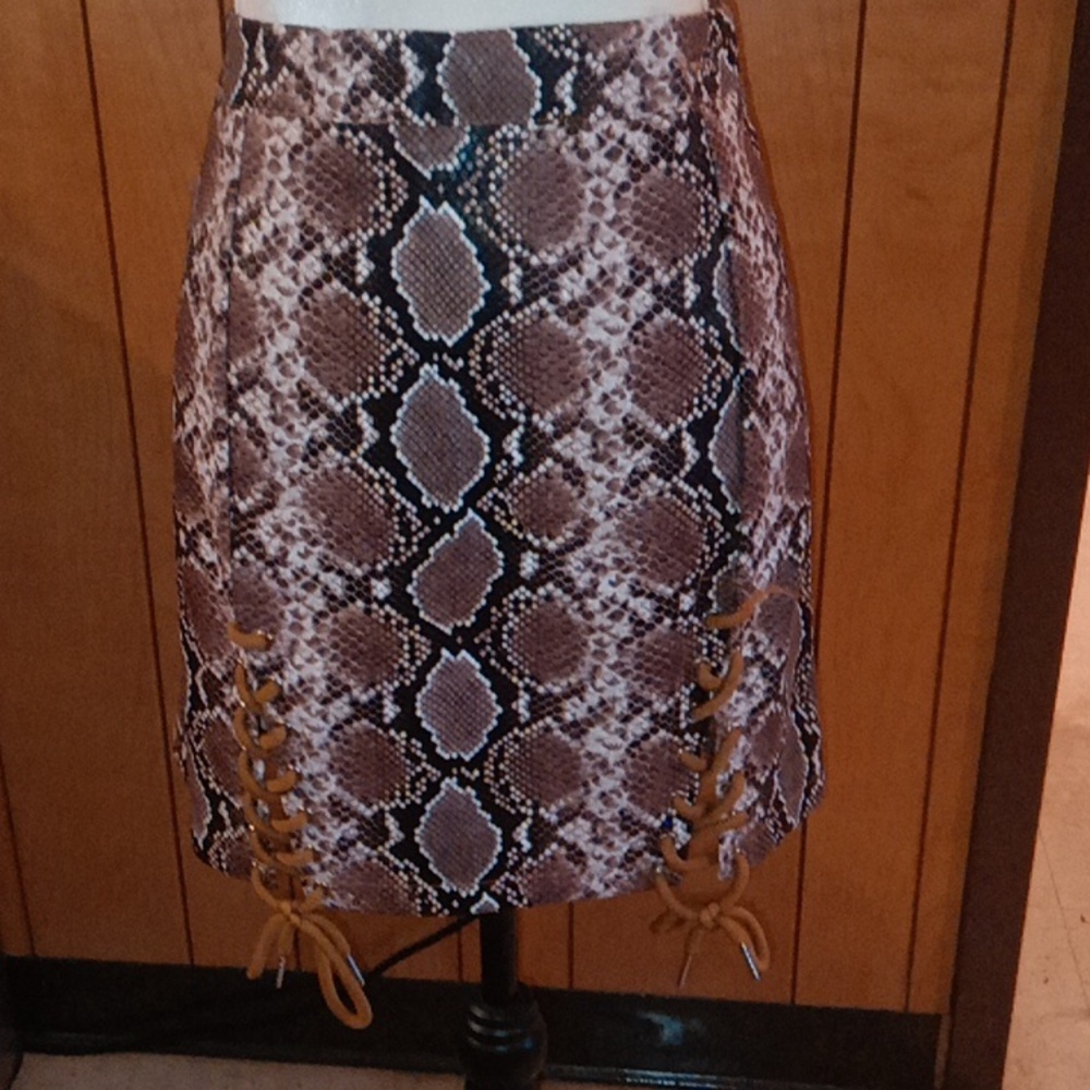 Snake skin skirt multi sizes med and large mini skirt